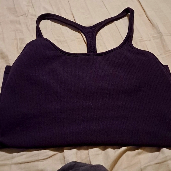 Athleta Tops - ATHLETA SIZE MEDIUM WITH PADS TANK